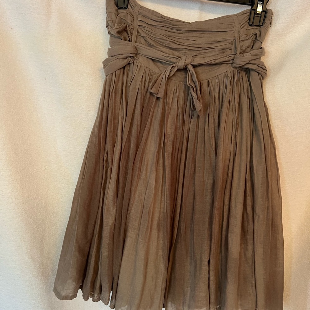 Army green gathered skirt, size S, ties in front
